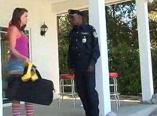 Cop Punishes Runaway Teen For Breaking & Entering - nm17