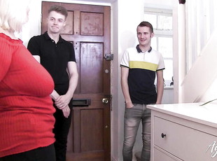 The mature Lacey Starr invites the two guys to her bedroom