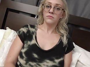 Thick Blonde Sister Needs Stepbrother's Cum - Sunny Hart - Family Therapy