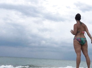 Pawg Wife at the beach