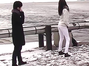 This is our real amateur couple,one of thousands in this freezing city.