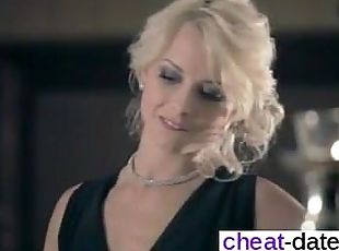 Pussy from CHEAT-MEET.COM - Experience The CFNM Blowjob