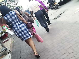 Sri Lankan Girl going to Office 1