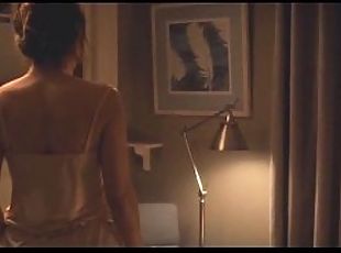 Jennifer Lopez, Lexi Atkins - The Boy Next Door 2015